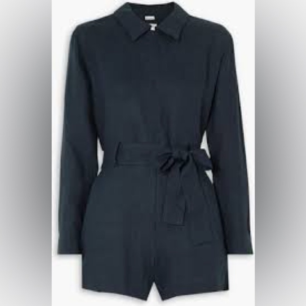 NWOT Rivet Utility 100% Linen Navy Jumpsuit with Belt Size Small